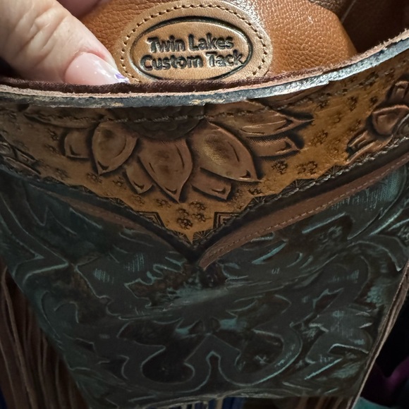 Twin Lakes Custom Tack Leather Bag